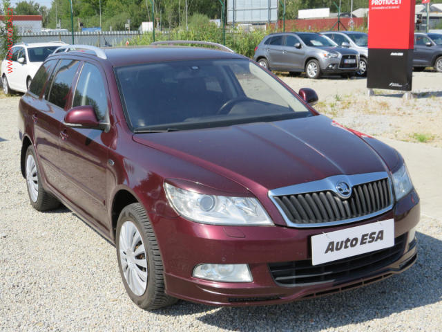 Škoda Octavia 2.0TDi, ČR, L&K, navi, kůže