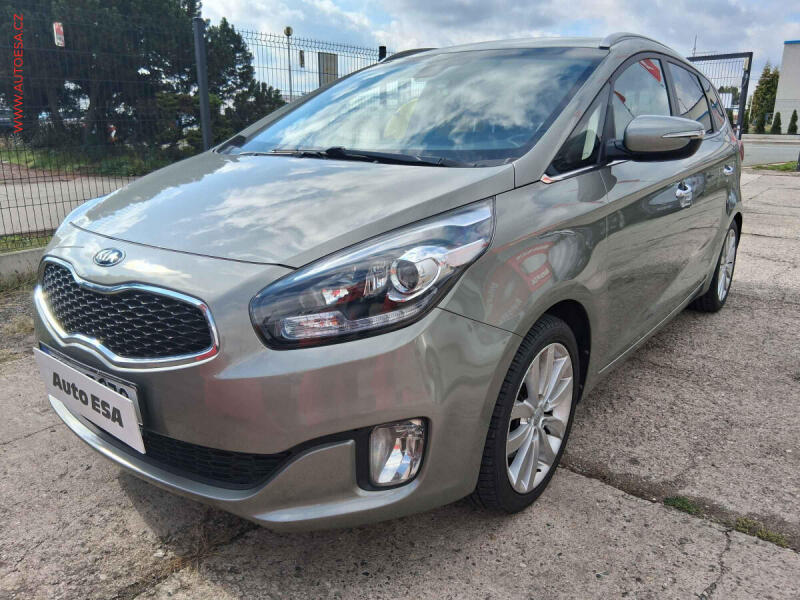 Kia Carens