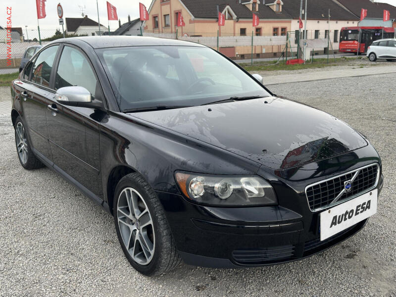 Volvo S40