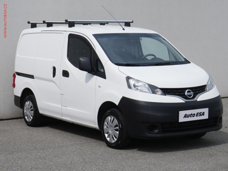 Nissan NV200