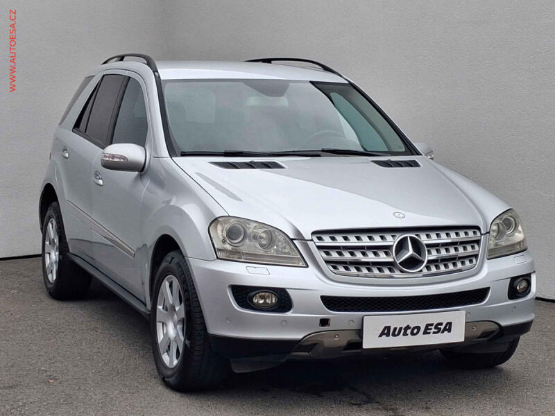 Mercedes-Benz Serii M
