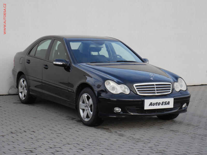Mercedes-Benz Triedy C