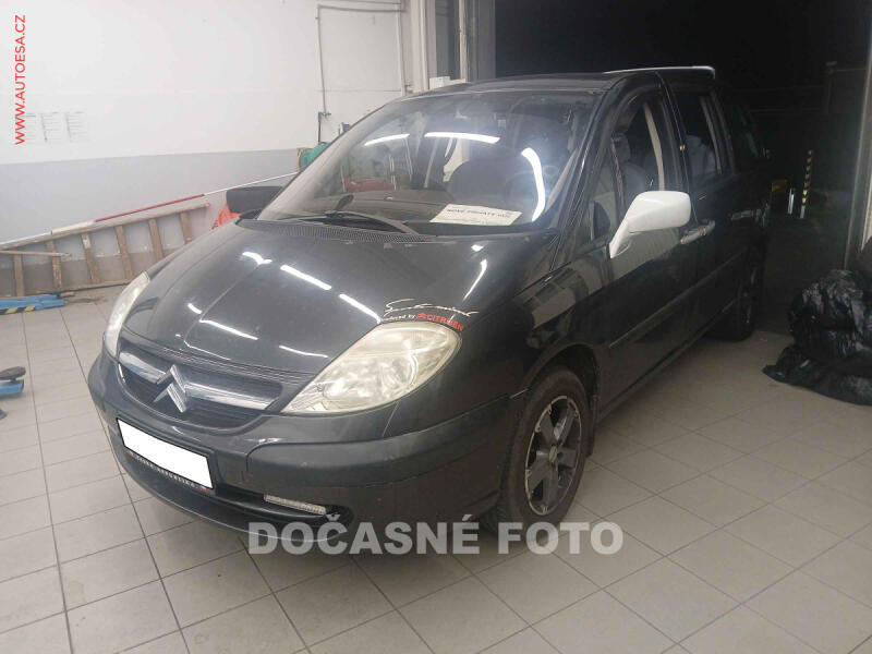 Citro�n C8