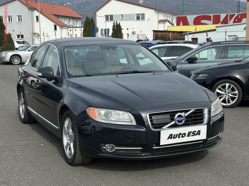 Volvo S80