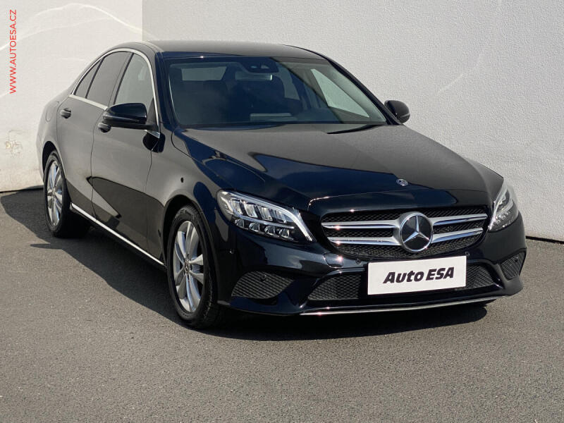Mercedes-Benz Triedy C
