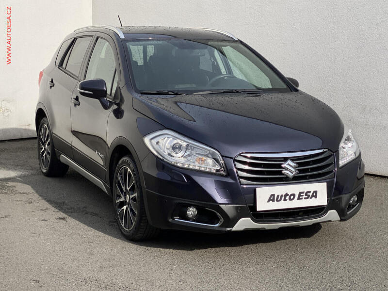 Suzuki S-Cross