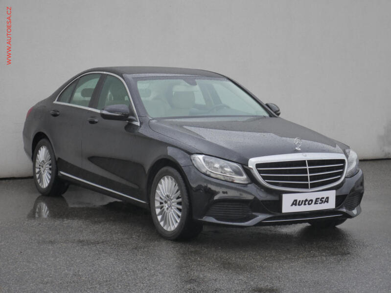 Mercedes-Benz Triedy C