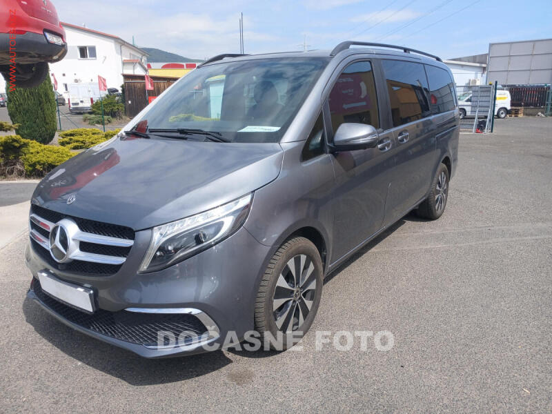 Mercedes-Benz Class V