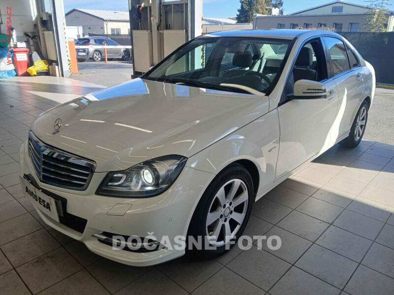 Mercedes-Benz Triedy C