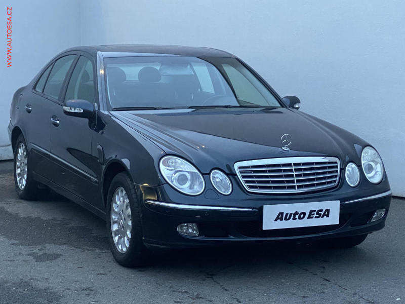 Mercedes-Benz Triedy E