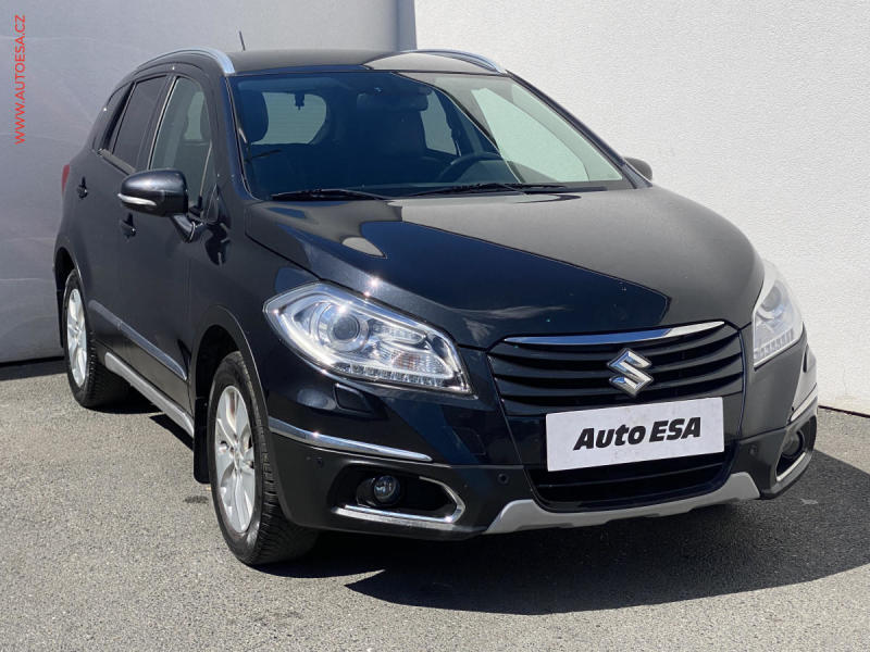Suzuki S-Cross