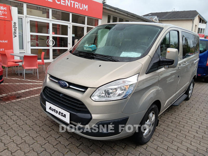 Ford Tourneo Custom