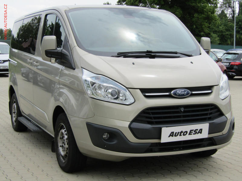 Ford Tourneo Custom