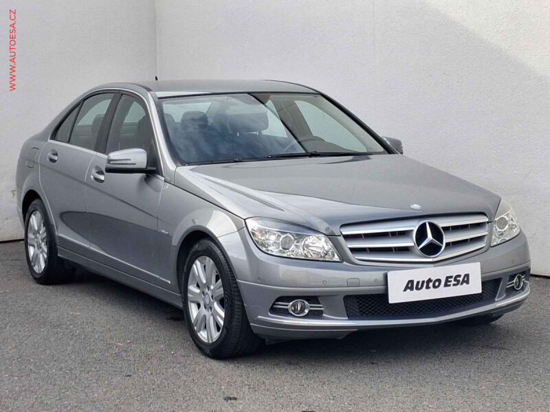 Mercedes-Benz Triedy C