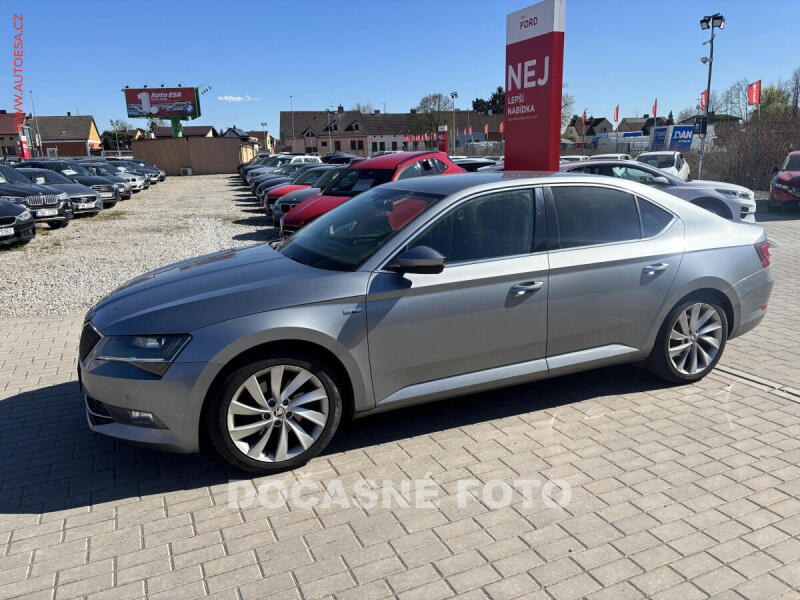 �koda Superb