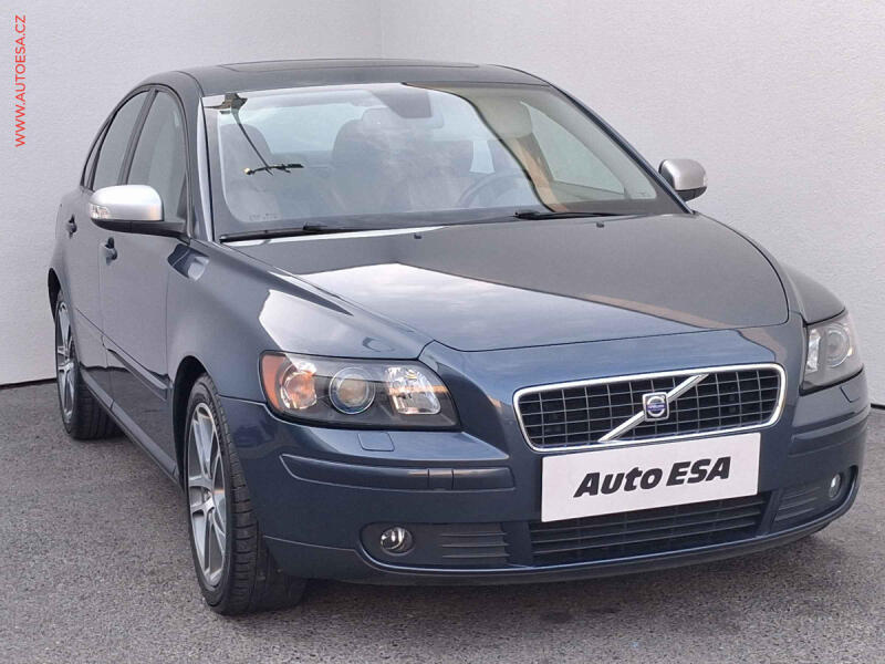 Volvo S40