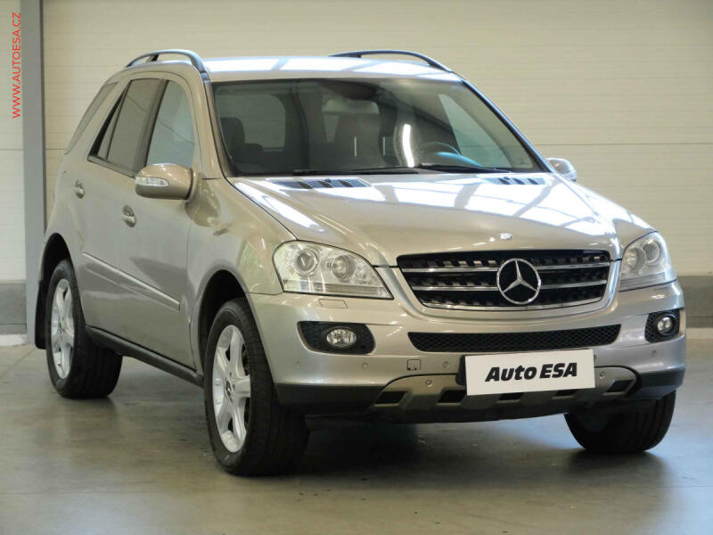 Mercedes-Benz Serii M