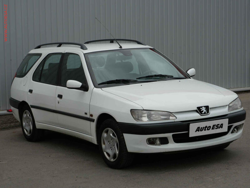 Peugeot 306