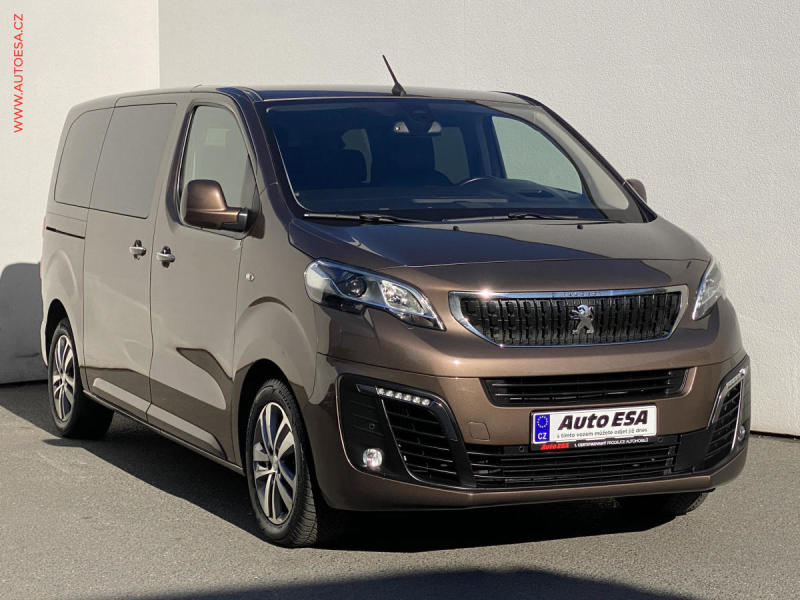 Peugeot Traveller
