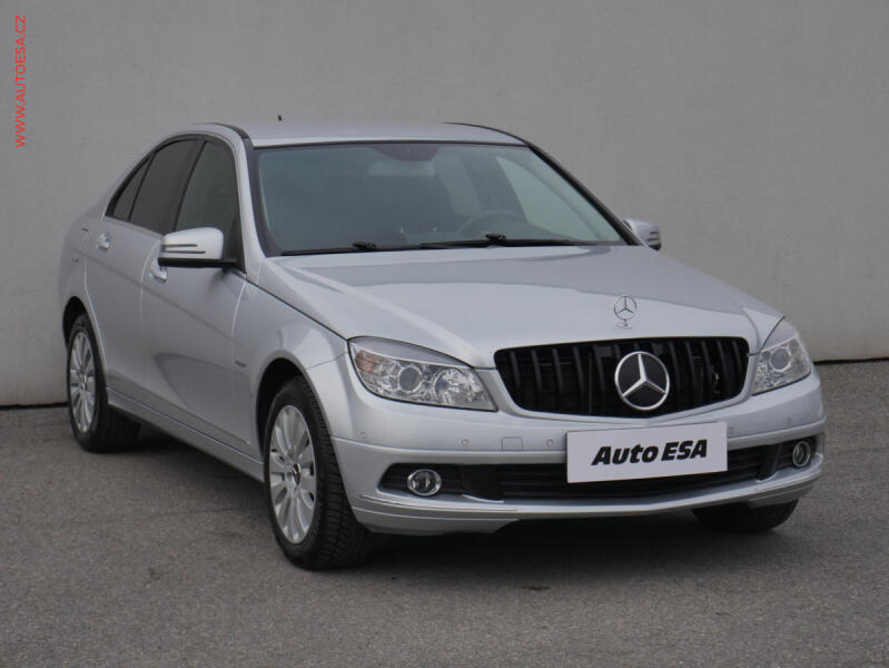 Mercedes-Benz Triedy C