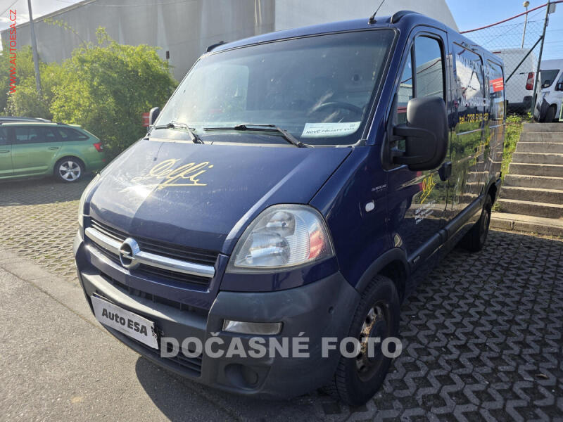 Opel Movano