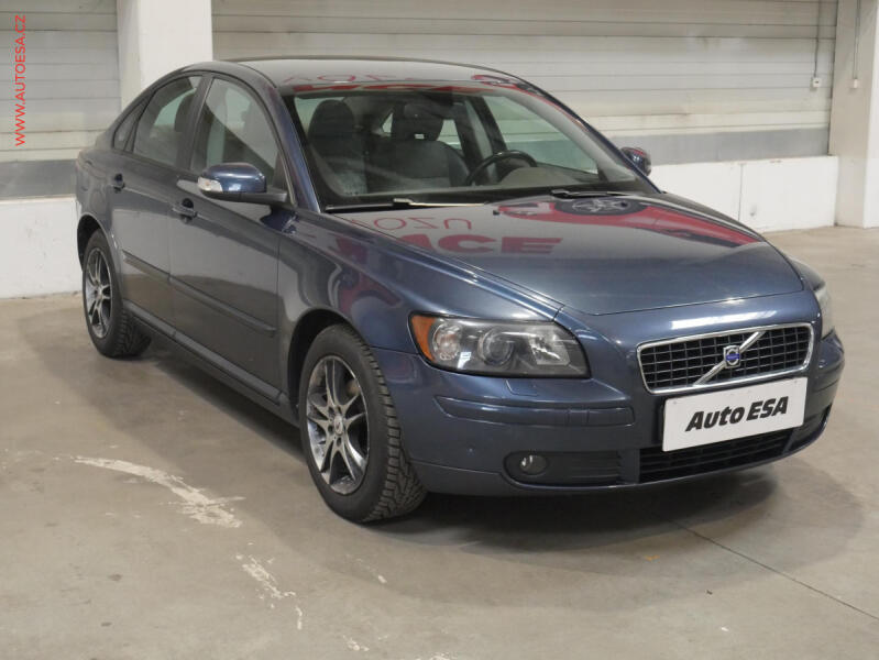 Volvo S40