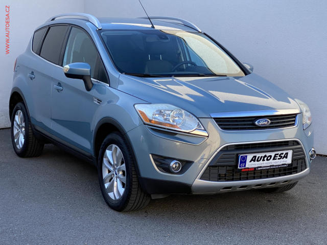 Ford Kuga 2.5 4x4, AT, výhřev sed.