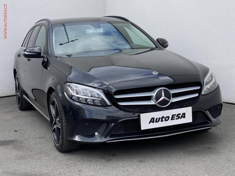 Mercedes-Benz Triedy C