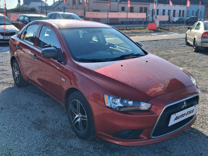 Mitsubishi Lancer