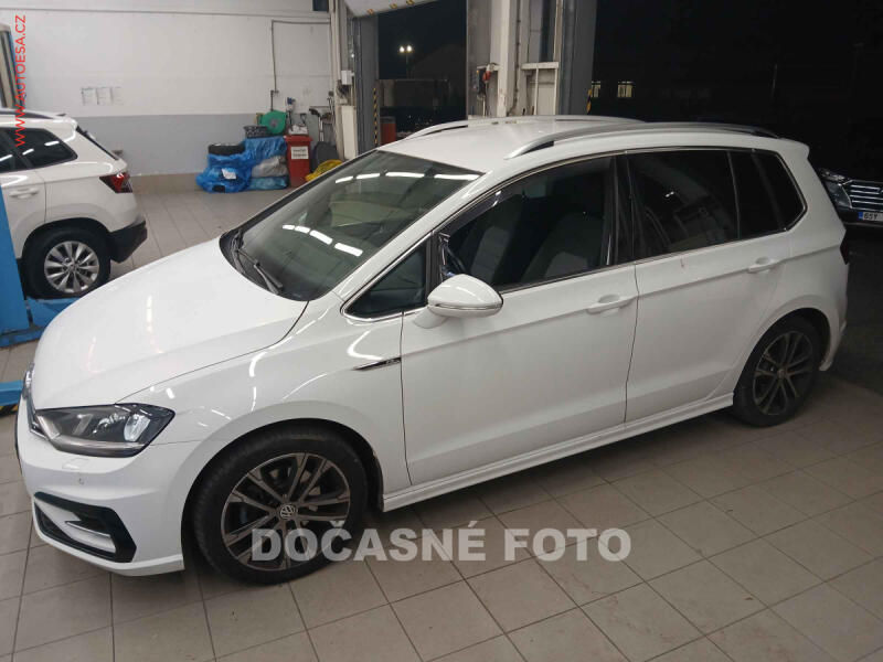 Volkswagen Golf Sportsvan   