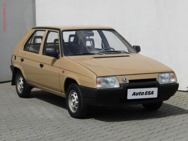 Skoda Favorit