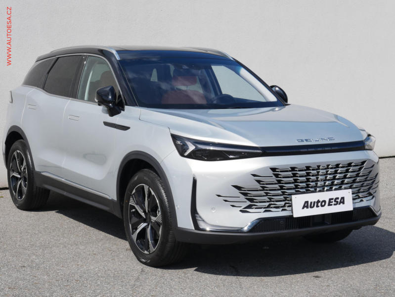 BAIC X7