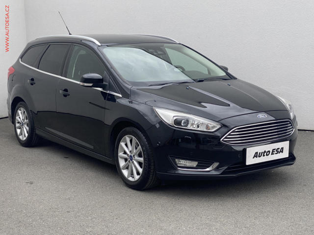 Ford Focus 1.5EB, Titanium, bixen, navi