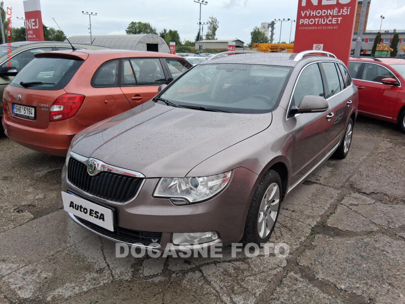 �koda Superb