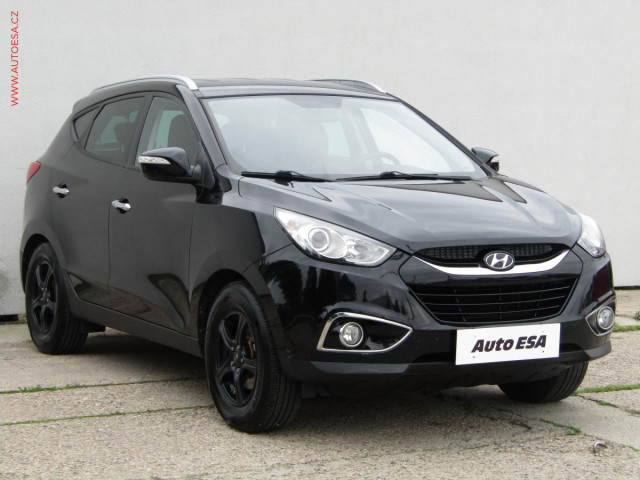 Hyundai ix35 2.0 CRDi 4x4, kůže, aut.klima