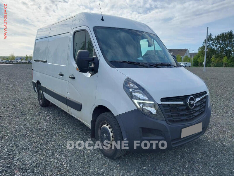 Opel Movano