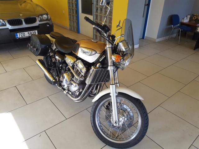 Triumph Thunderbird Sport