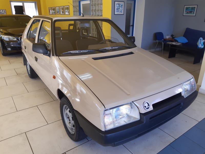Skoda Favorit