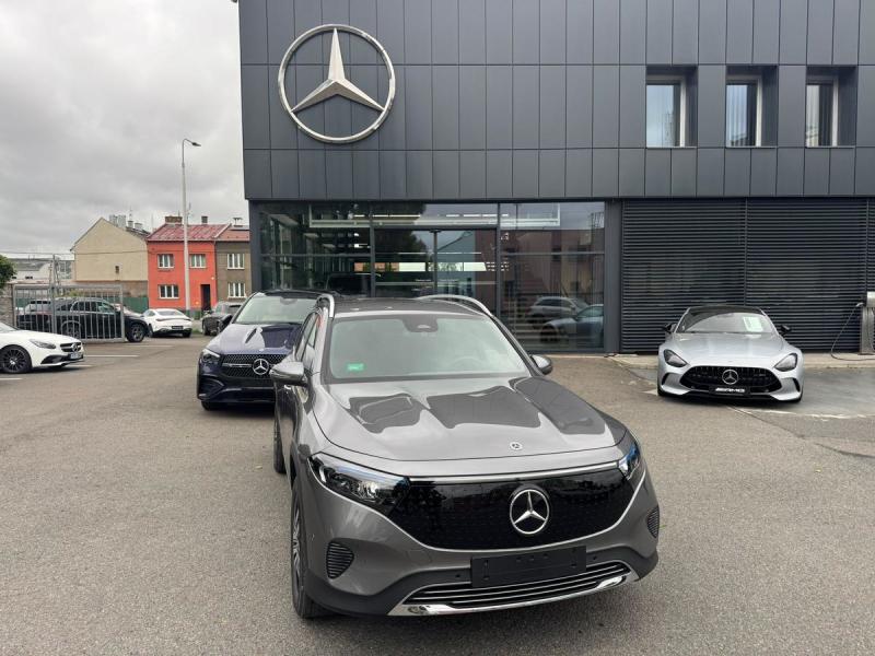 Mercedes-Benz EQB