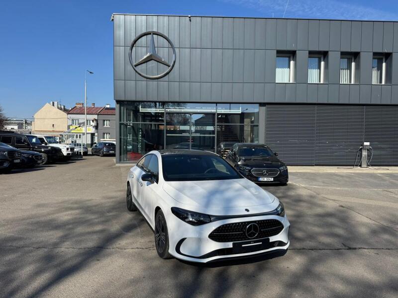 Mercedes-Benz CLA