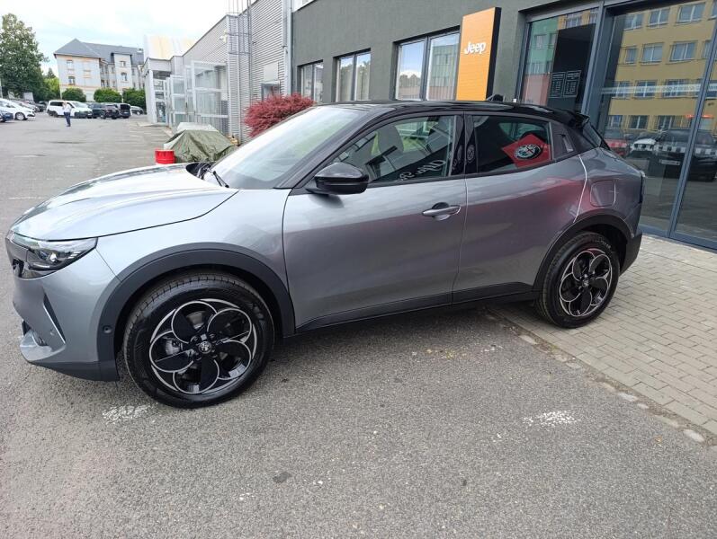 Alfa Romeo Junior