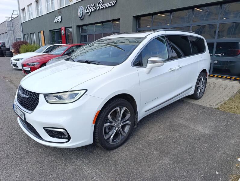 Chrysler Pacifica