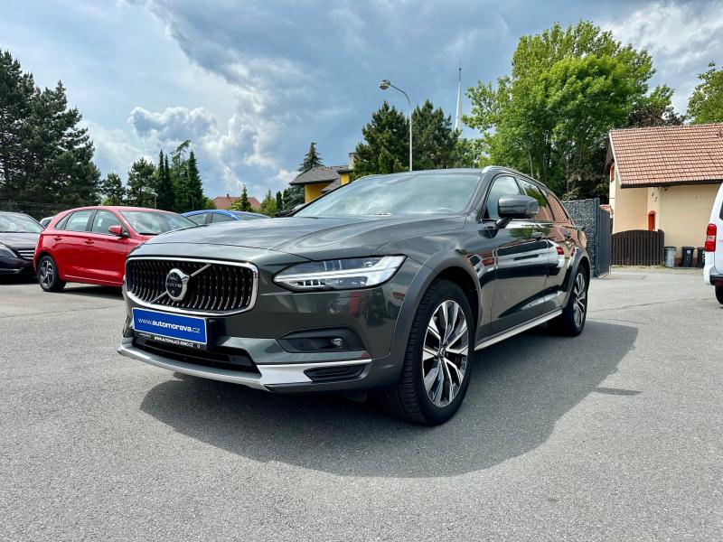Volvo V90