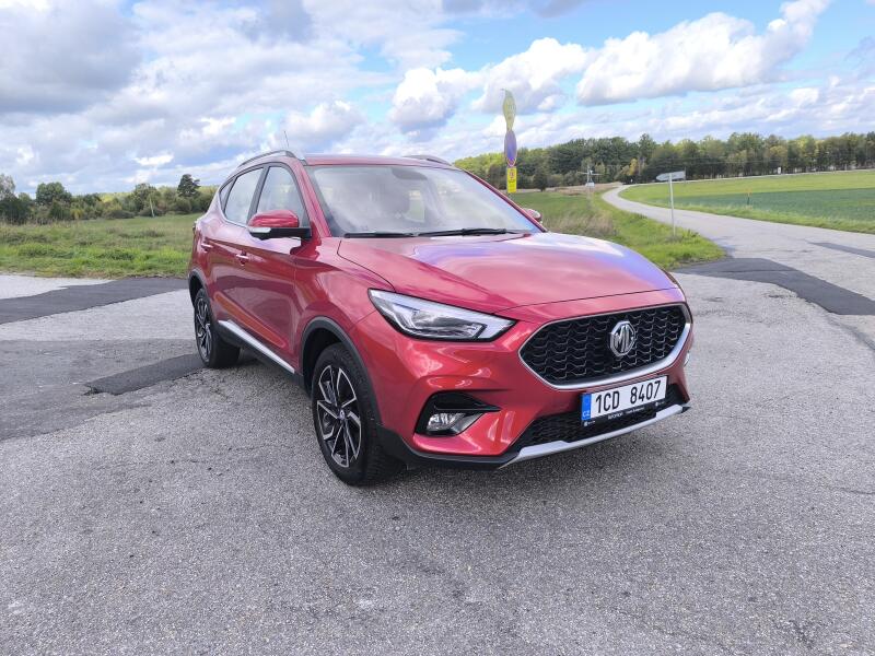 MG ZS