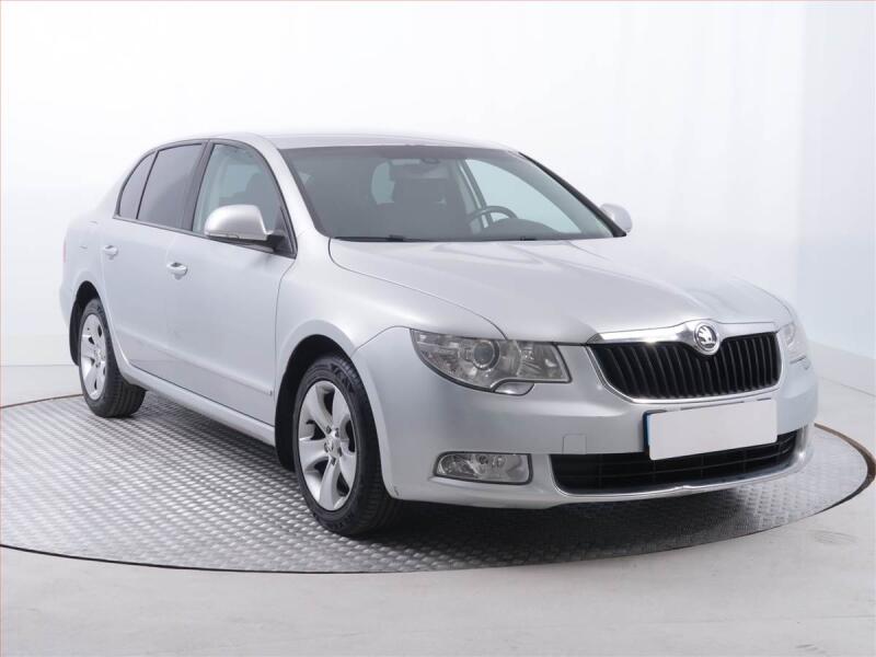 �koda Superb
