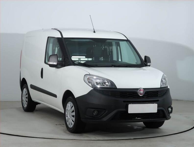 Fiat Dobl�