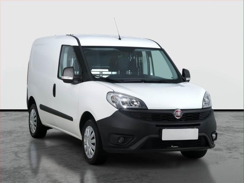 Fiat Dobl�