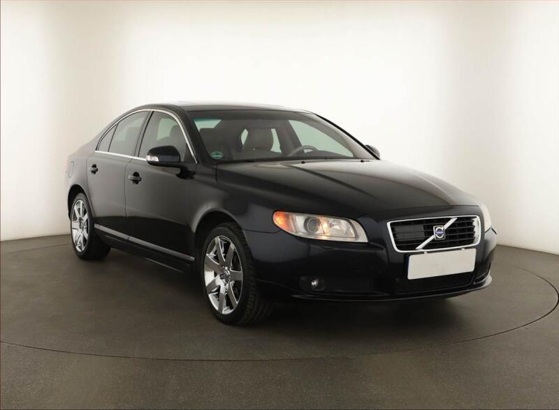 Volvo S80