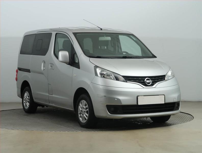 Nissan NV 200