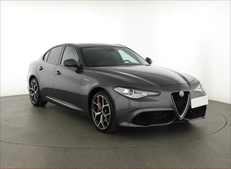 Alfa Romeo Giulia